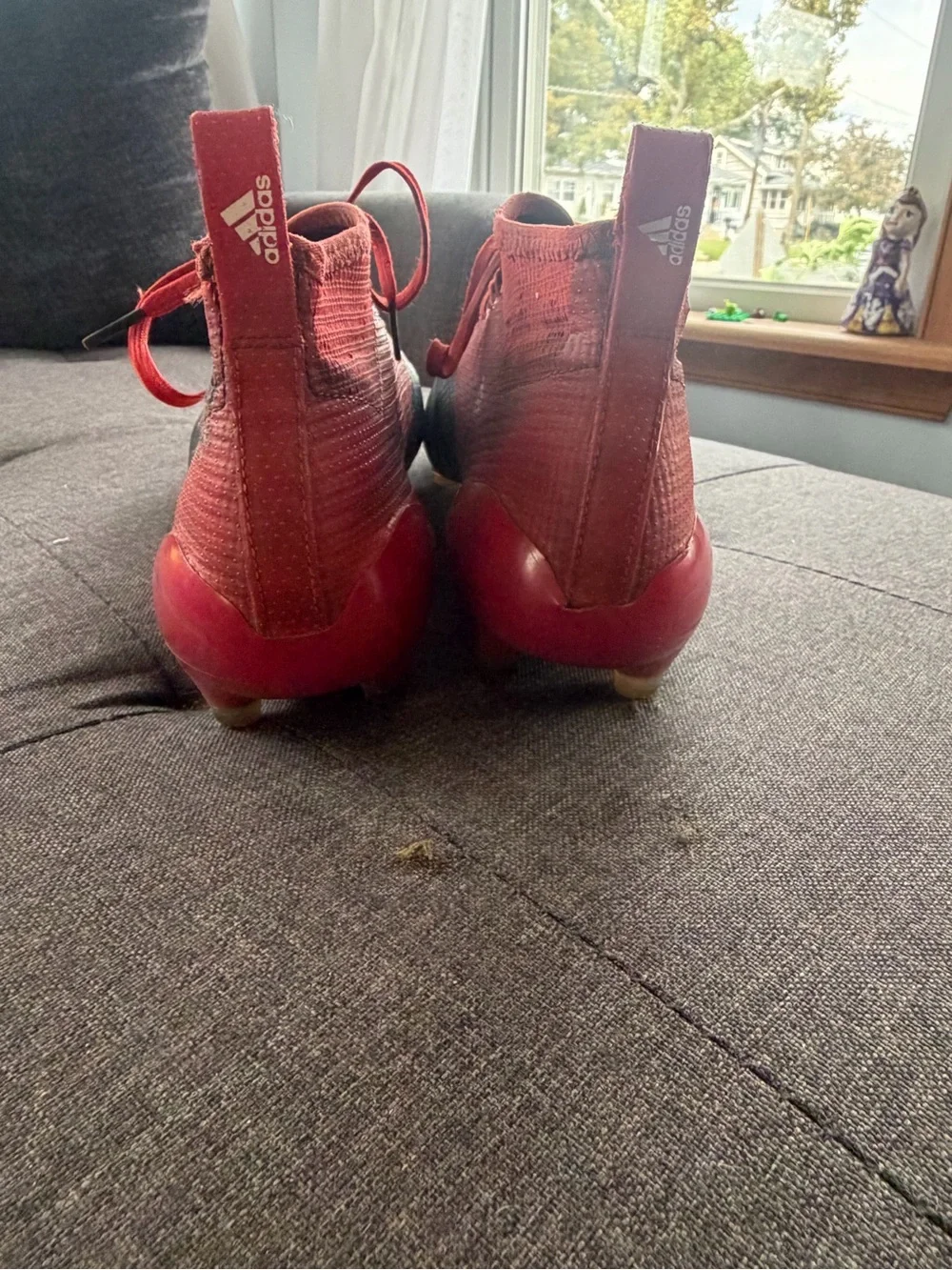 adidas Men's Red and Black Soccer Cleats